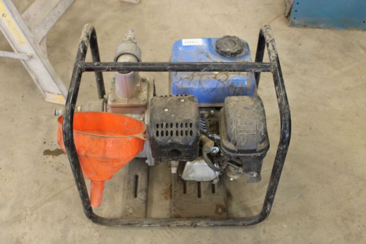 558413-3 Gasoline powered water pump Biltema GP20