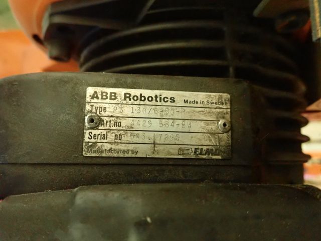 575754-4 Plockrobot ABB (Legat ute 2 gånger utan att bli såld så skrot)