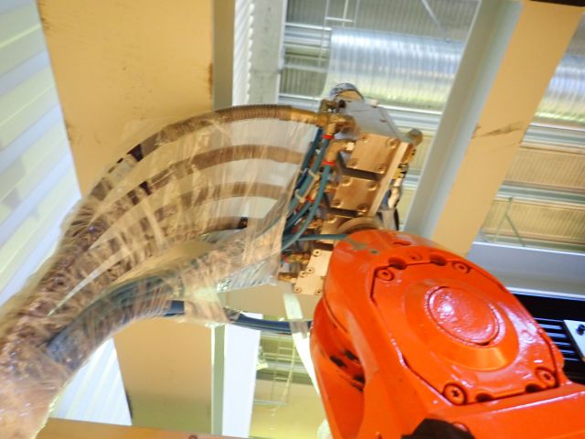 575754-19 Plockrobot ABB (Legat ute 2 gånger utan att bli såld så skrot)