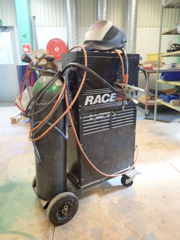 575767-1 Welding MIG-MAG Race 1703