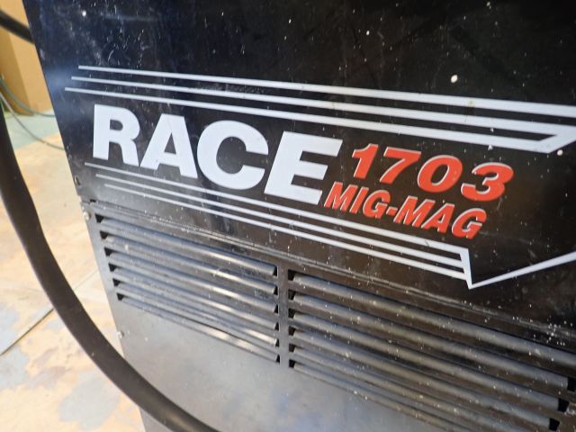 575767-8 Welding MIG-MAG Race 1703