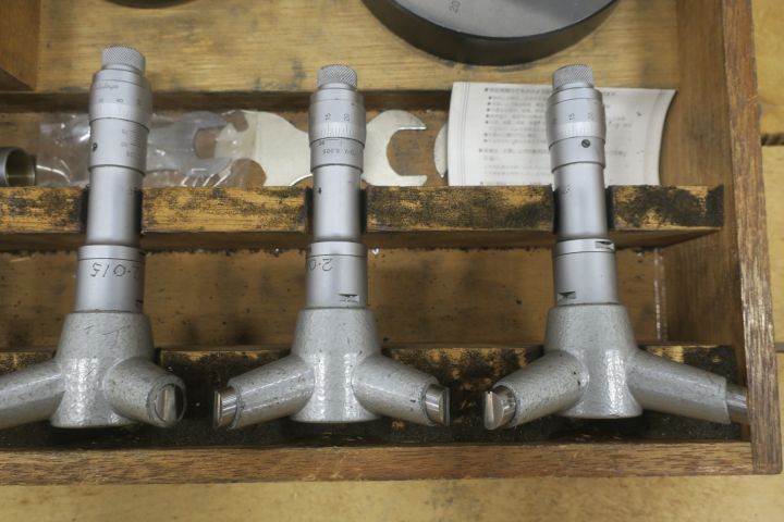 598037-3 3-point micrometer kit Mitutoyo 40-100 mm