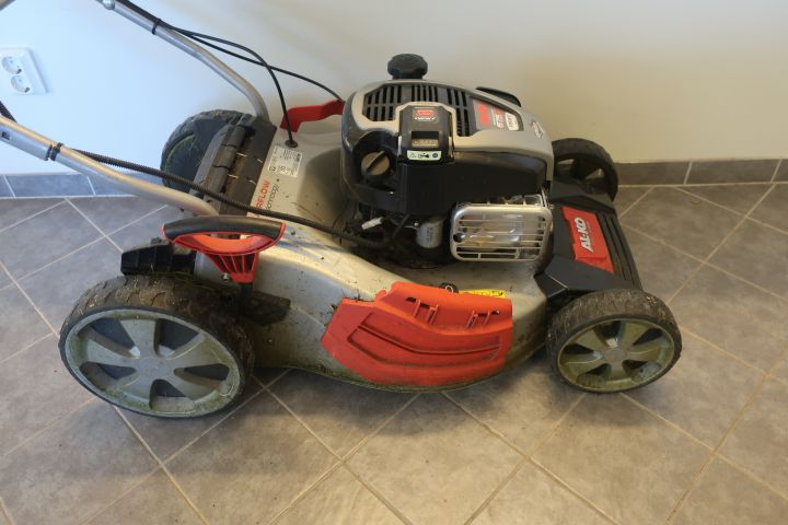580948-11 Lawn mower, AL-KO 675iS start-up