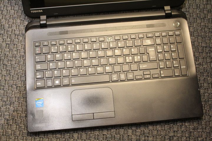 551069-4 Laptop Toshiba Satellite C50-B-14Z