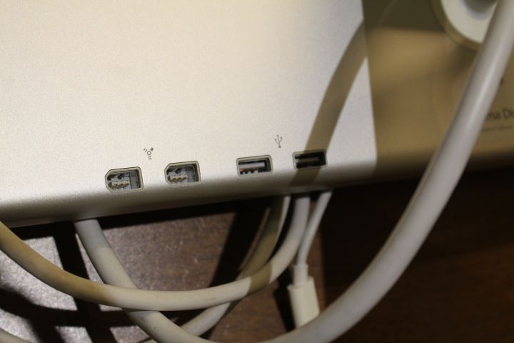 551070-6 Apple Cinema Display 20 "Monitor Screen