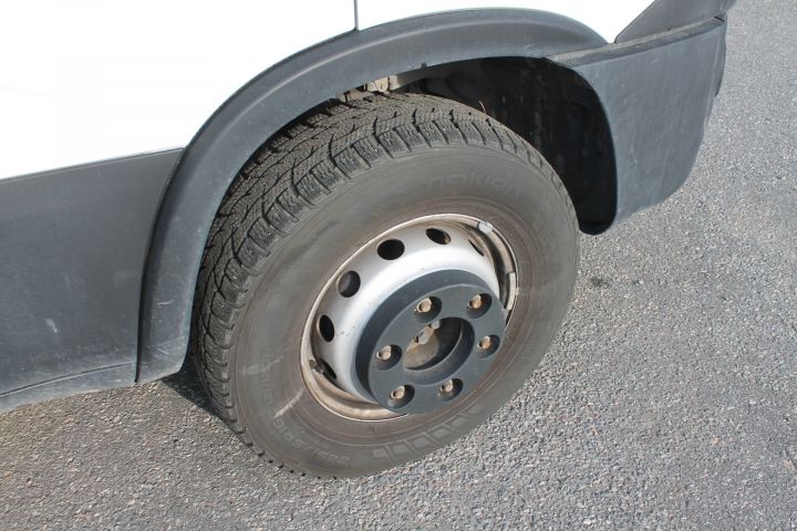 601899-25 Iveco 70C18 -2017 Cabinet BG-Lyft 66936km Reg.no: AGE727