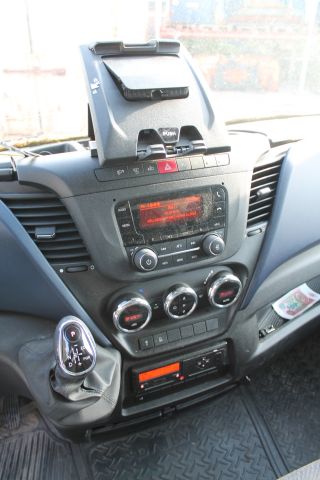 601899-30 Iveco 70C18 -2017 Cabinet BG-Lyft 66936km Reg.no: AGE727