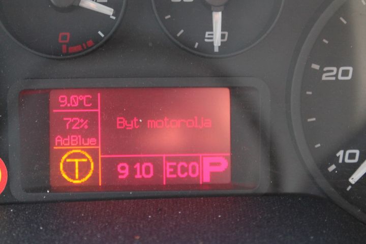 601899-38 Iveco 70C18 -2017 Cabinet BG-Lyft 66936km Reg.no: AGE727