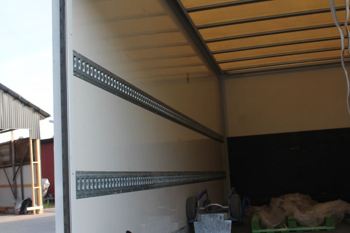 601899-44 Iveco 70C18 -2017 Cabinet BG-Lyft 66936km Reg.no: AGE727