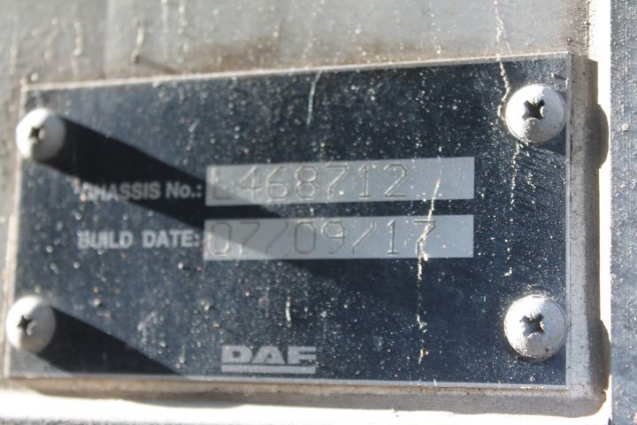 601890-16 DAF LF Aerobody -2017 84201 km  Reg.nr: XRF121