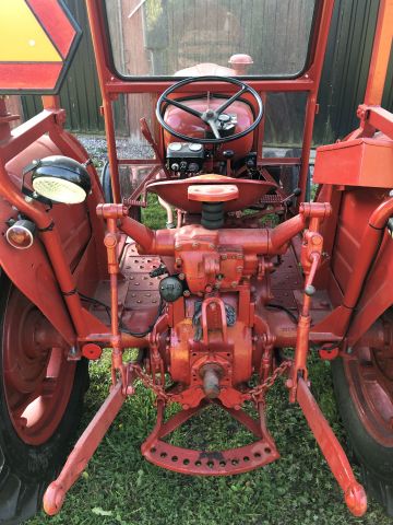 602028-14 Tractor - Bolinder Munktell BM320 Buster -61