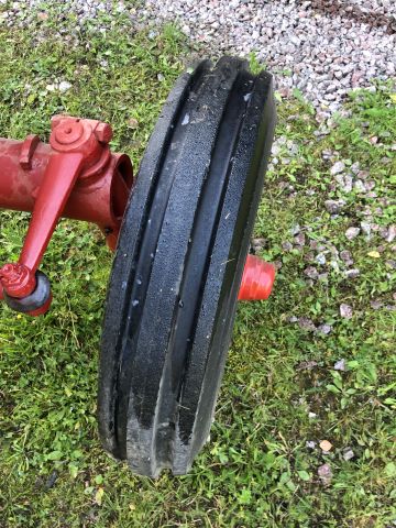 602028-18 Tractor - Bolinder Munktell BM320 Buster -61