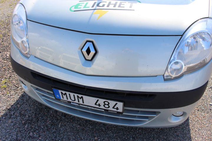 596067-18 Renault Kangoo Express 1.5 dCi -2012 (17738mil)