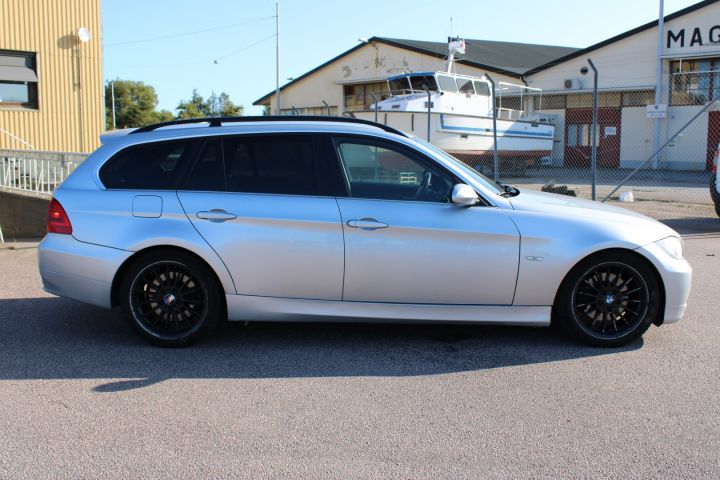 593543-6 BMW 330d Touring Automatic, 231hp, 2007