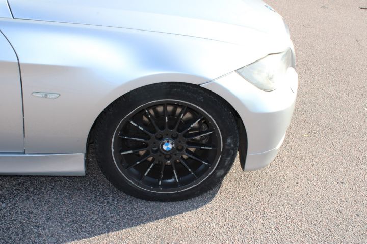 593543-16 BMW 330d Touring Automatic, 231hp, 2007