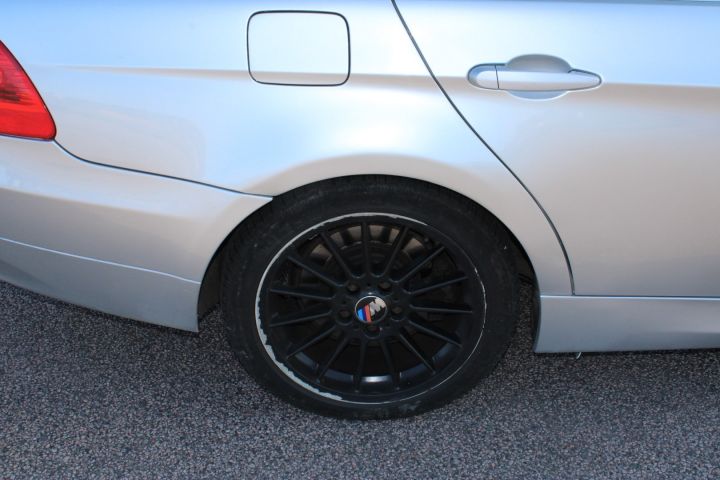 593543-17 BMW 330d Touring Automatic, 231hp, 2007