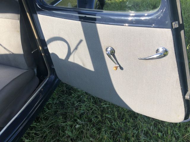 565988-19 Citroen 11 B Normale -54