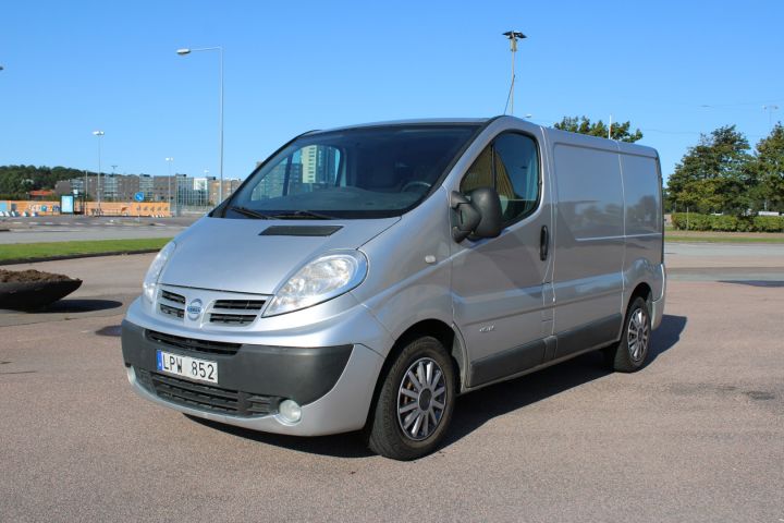 494587-1 Nissan Primastar 2.0 dCi Manuell, 114hk, -11