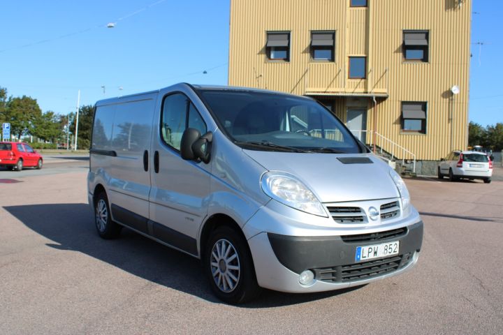 494587-7 Nissan Primastar 2.0 dCi Manuell, 114hk, -11