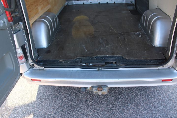 494587-10 Nissan Primastar 2.0 dCi Manuell, 114hk, -11