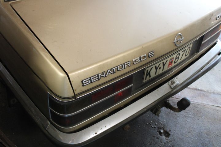 602154-21 Opel Senator 3.0 Automati, 180hk -1981