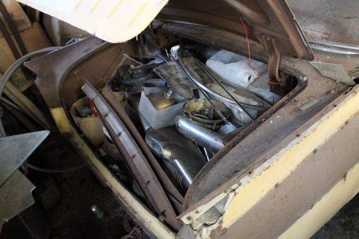 602156-16 Vauxhall Cresta 3st reservdelsbilar