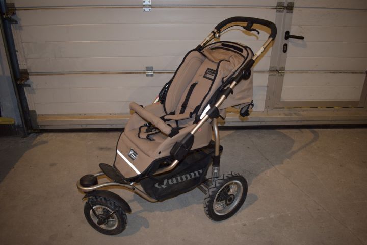 602297-1 Maxi-Cosi Quinny Freestyle Comfort XL trolley