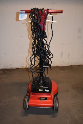 572010-4 Polishing machine Victor Excel Ultra 16