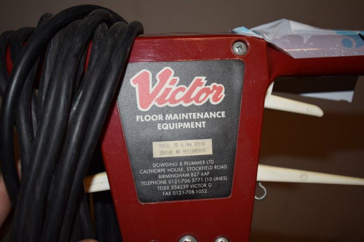 572011-7 Polishing machine Victor Excel 20