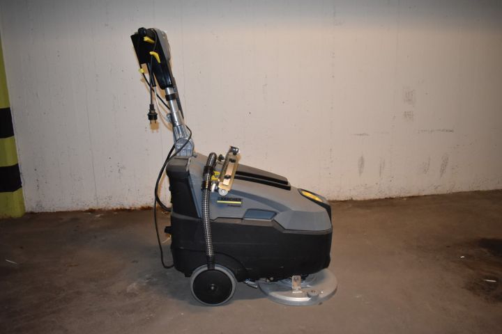 572020-4 Combine harvester Kärcher Professional BD 40/12 C