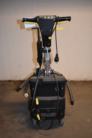 572020-6 Combine harvester Kärcher Professional BD 40/12 C