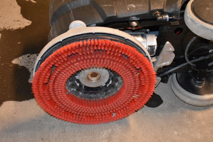 572020-8 Combine harvester Kärcher Professional BD 40/12 C