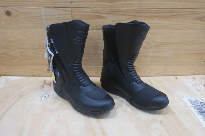 603468-1 Motorcycle boots Lindstrand's Splash black strl 38