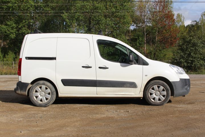 603832-6 Citroën Berlingo Van 1.6 e-HDI ETG6, Automatic, 92hp, KJK577 -12