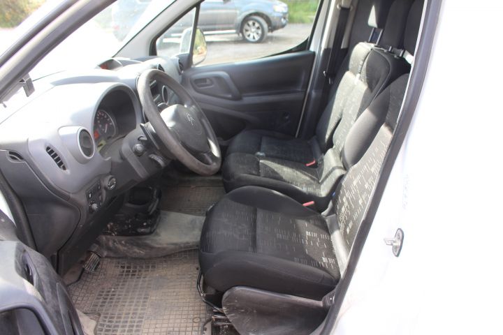 603832-26 Citroën Berlingo Van 1.6 e-HDI ETG6, Automatic, 92hp, KJK577 -12