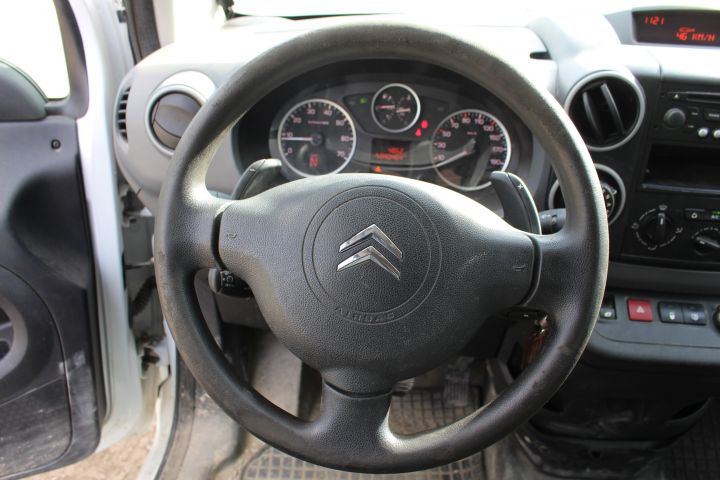 603832-28 Citroën Berlingo Van 1.6 e-HDI ETG6, Automatic, 92hp, KJK577 -12