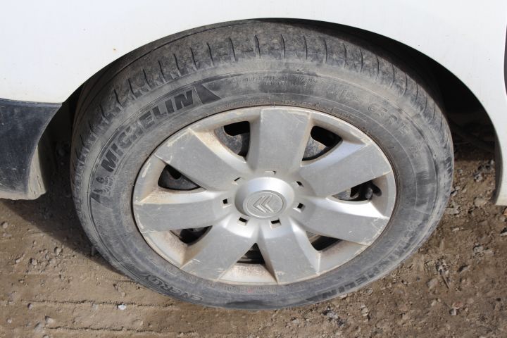 603832-49 Citroën Berlingo Van 1.6 e-HDI ETG6, Automatic, 92hp, KJK577 -12