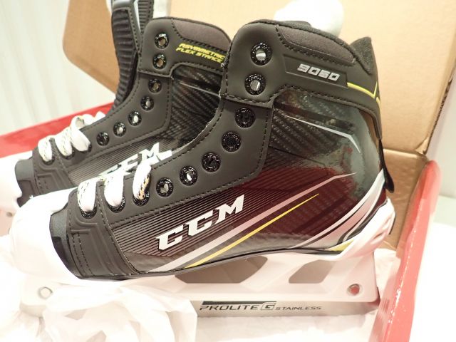 575867-4 Skates CCM 9060 Goalie Size: 42/43