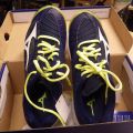 505821-1 Mizuno Volleyball shoes size 39