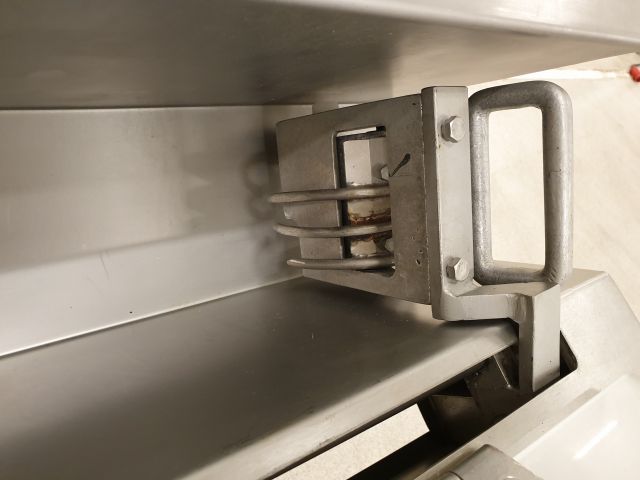 599772-5 Treif Maschinenbau GmbH Slicer