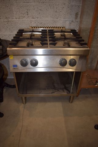 604485-1 Zanussi gas stove
