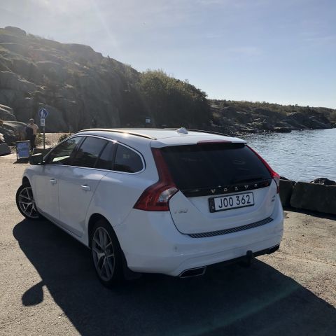 604506-3 Volvo V60 D4 AWD Momentum - 2015