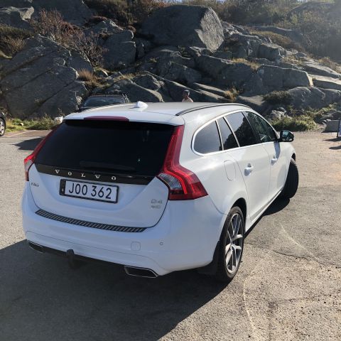 604506-4 Volvo V60 D4 AWD Momentum - 2015