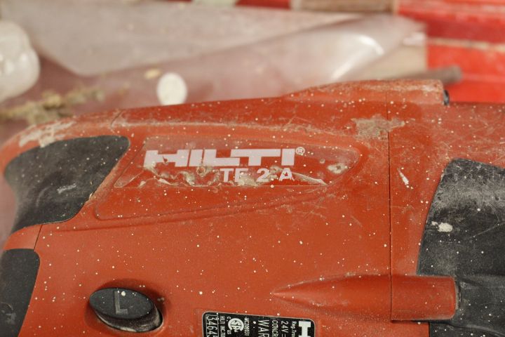 551416-10 Tiger saw WSR 650-A and impact drill TA 2-A Hilti