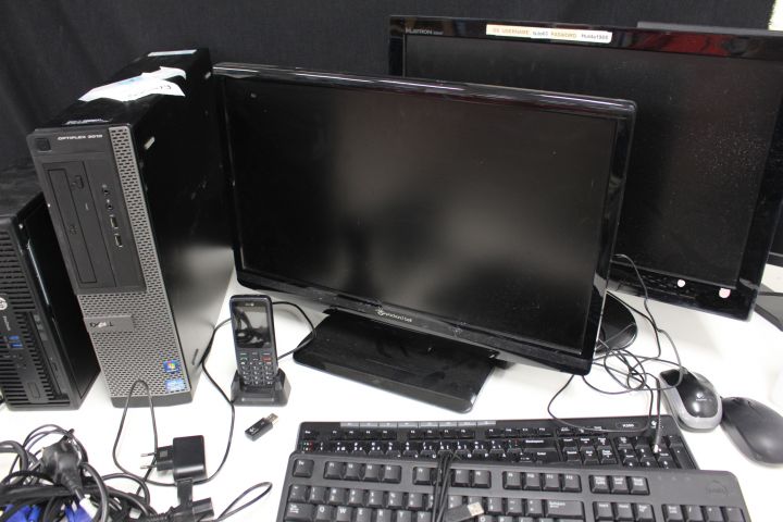 550479-10 Computer packages - HP Prodesk and Dell Optiplex 3010 with 3 screens etc.