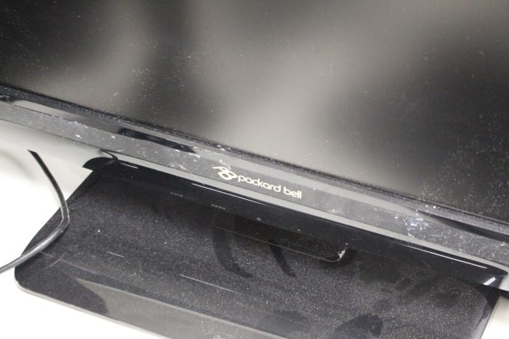 550479-12 Computer packages - HP Prodesk and Dell Optiplex 3010 with 3 screens etc.