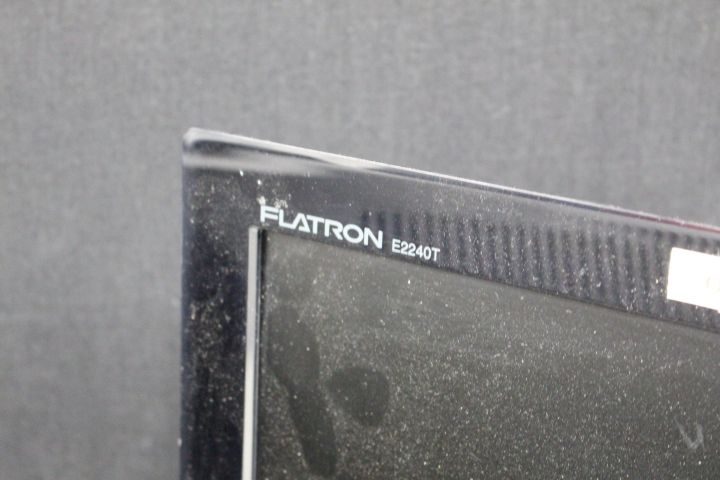 550479-14 Computer packages - HP Prodesk and Dell Optiplex 3010 with 3 screens etc.