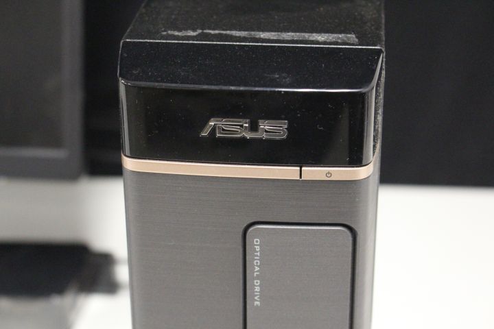 Computer package - Asus Desktop PS and 