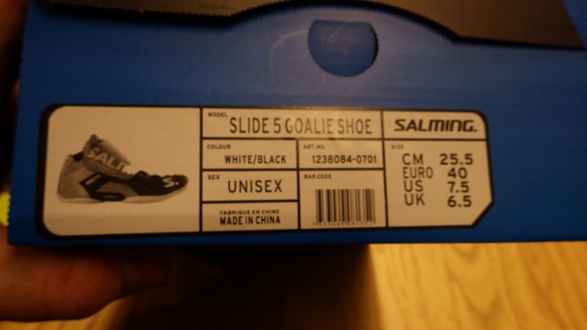 505885-5 Salming Slide 5 Goalie shoes size 40