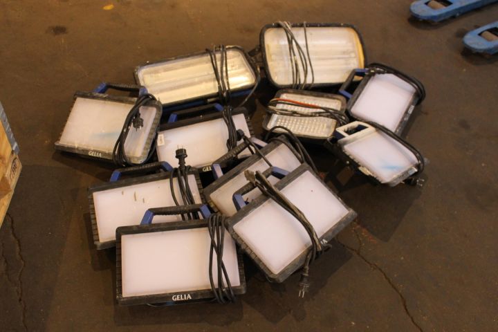 594871-11 Arbetsbelysning LED och halogen, 17st